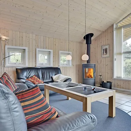 Elli Holiday home Blavand