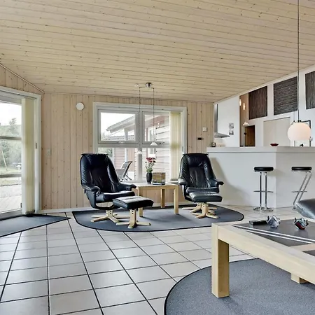 Holiday home Elli